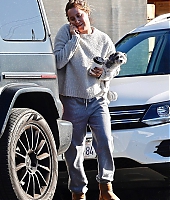 Ashley-Tisdale---Brings-her-dog-along-on-a-mid-day-coffee-run-in-Studio-City-11.jpg